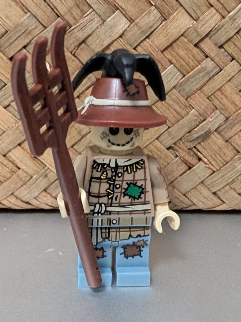 Lego Series 11 minifigure-Scarecrow